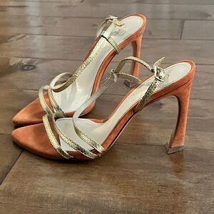Jessica Simpson Gold and Orange Women's Heels